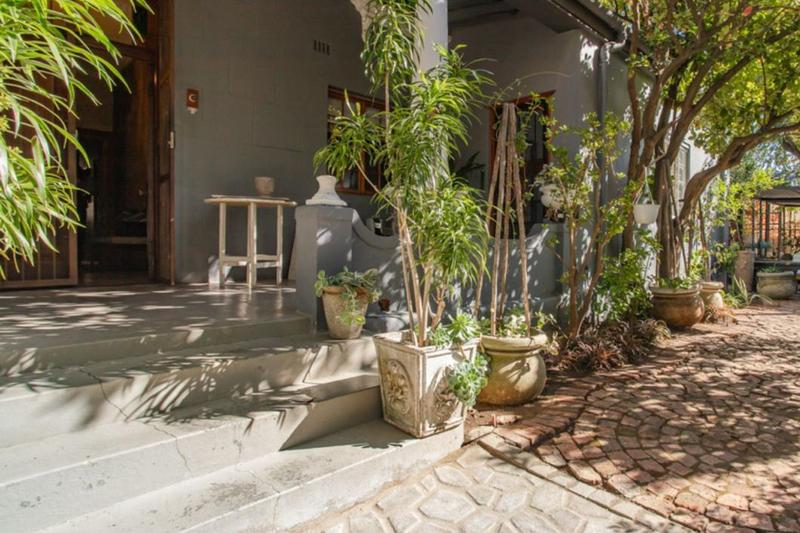 5 Bedroom Property for Sale in Paarl Western Cape